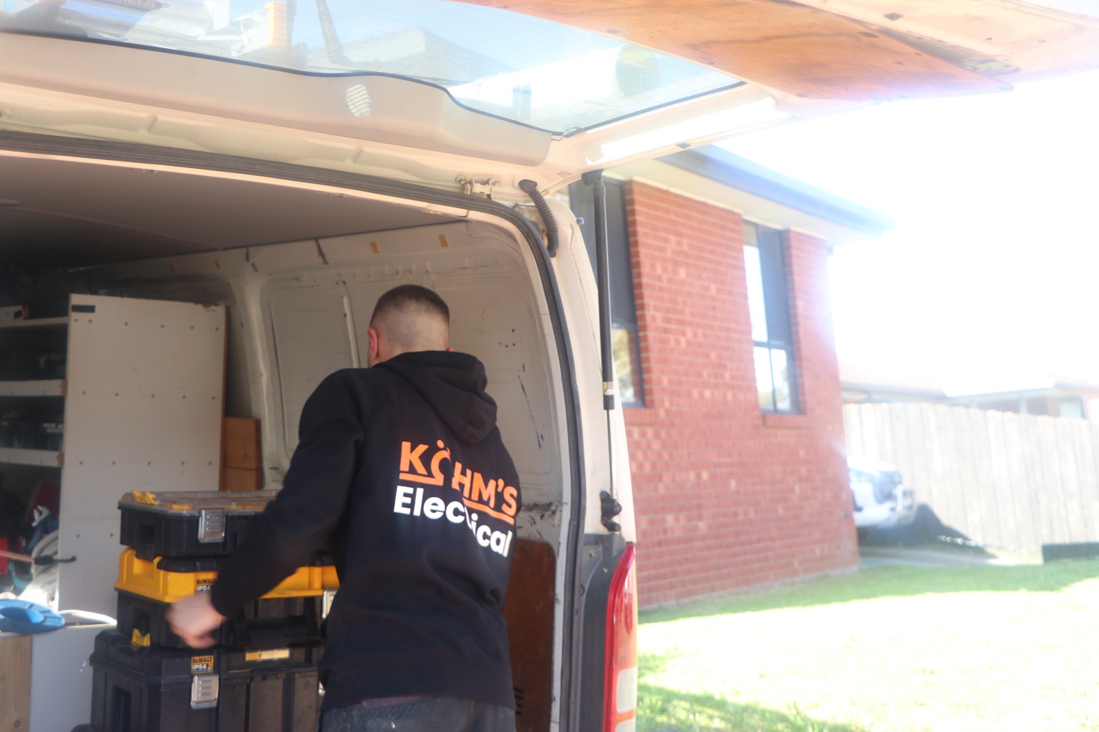 Kohm's Electrical preparing tools for a Melbourne job